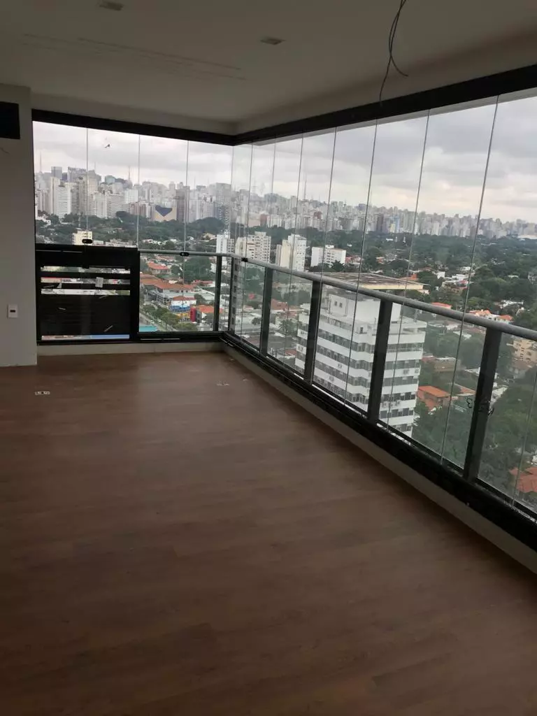 Projeto de envidraçamento de sacada 12